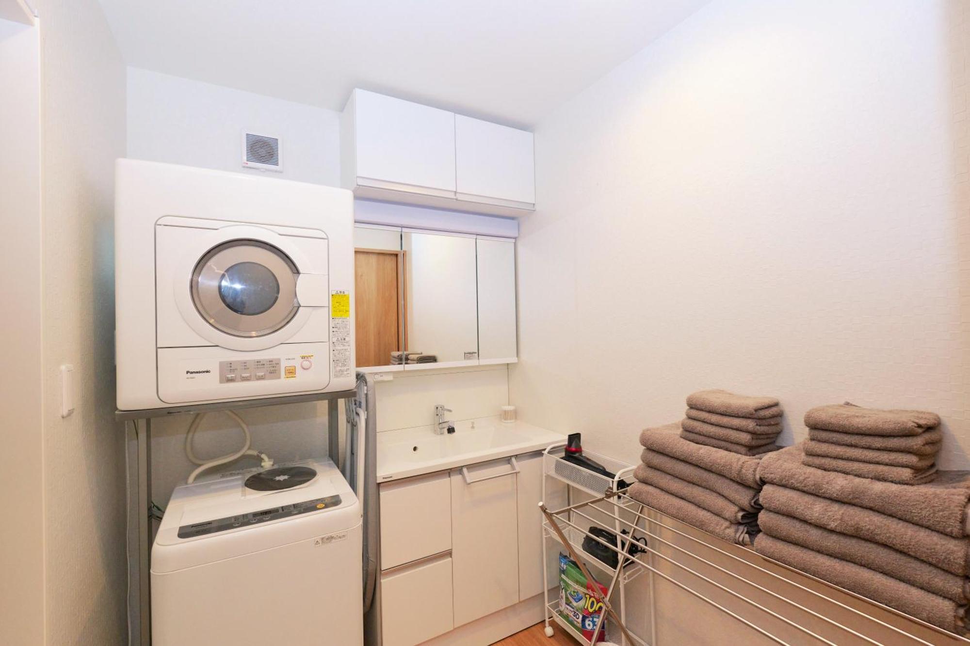 Shinjuku 1 Sta.・98㎡・4Br Entire Home Upscale Area Tokyo prefektur Exteriör bild
